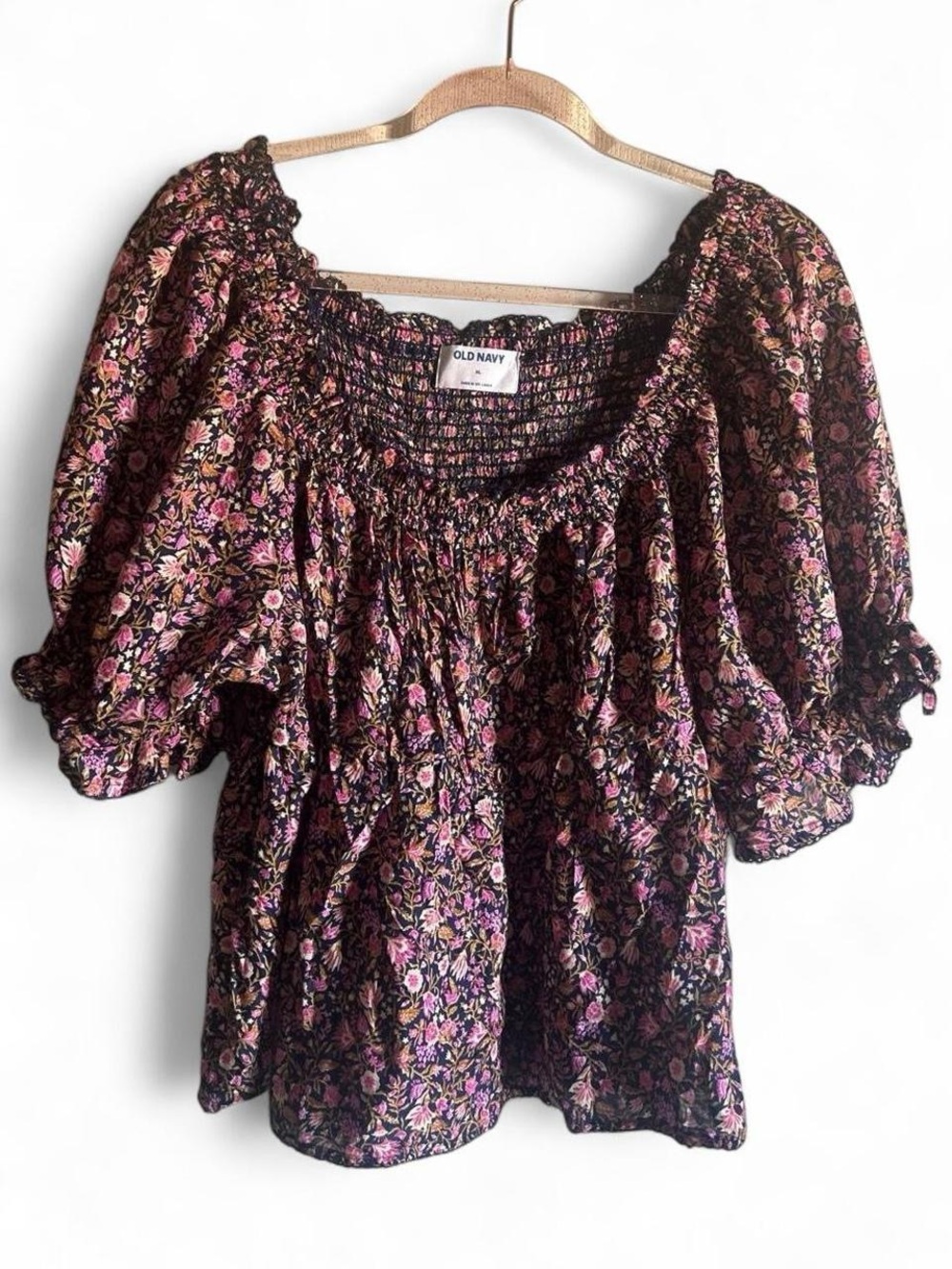 Old Navy Black Floral Smocked Puff-Sleeve Blouse size XL